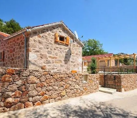 Rustic In Starigrad Croatia With Swimming Pool * Starigrad Paklenica