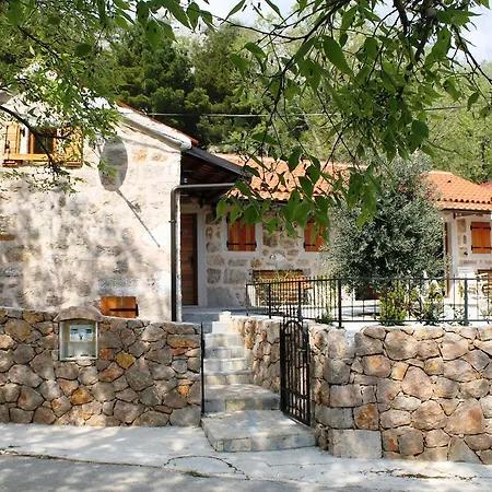 Rustic In Starigrad Croatia With Swimming Pool *