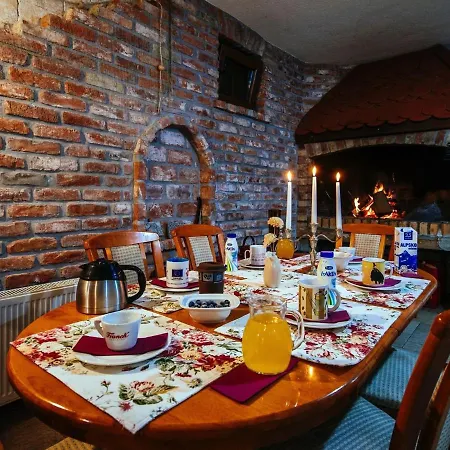 Rustic In Starigrad Croatia With Swimming Pool Vila Starigrad Paklenica