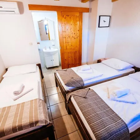 Rustic In Starigrad Croatia With Swimming Pool *