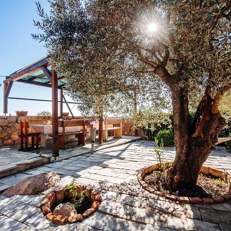 Vila Rustic In Starigrad Croatia With Swimming Pool