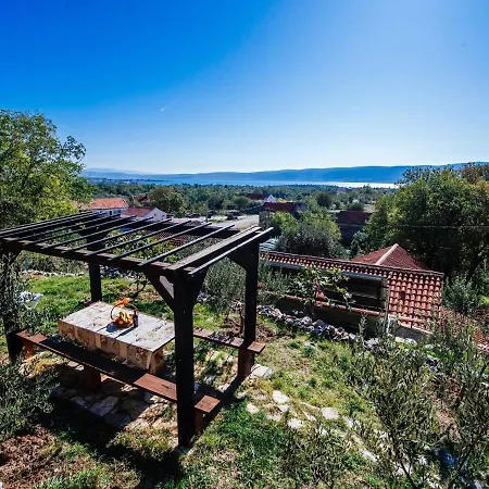 Rustic In Starigrad Croatia With Swimming Pool