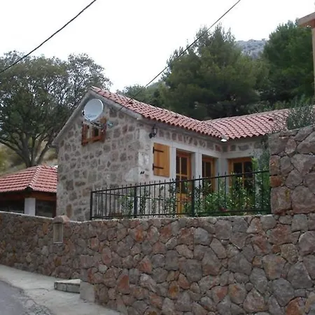 Rustic In Starigrad Croatia With Swimming Pool Villa